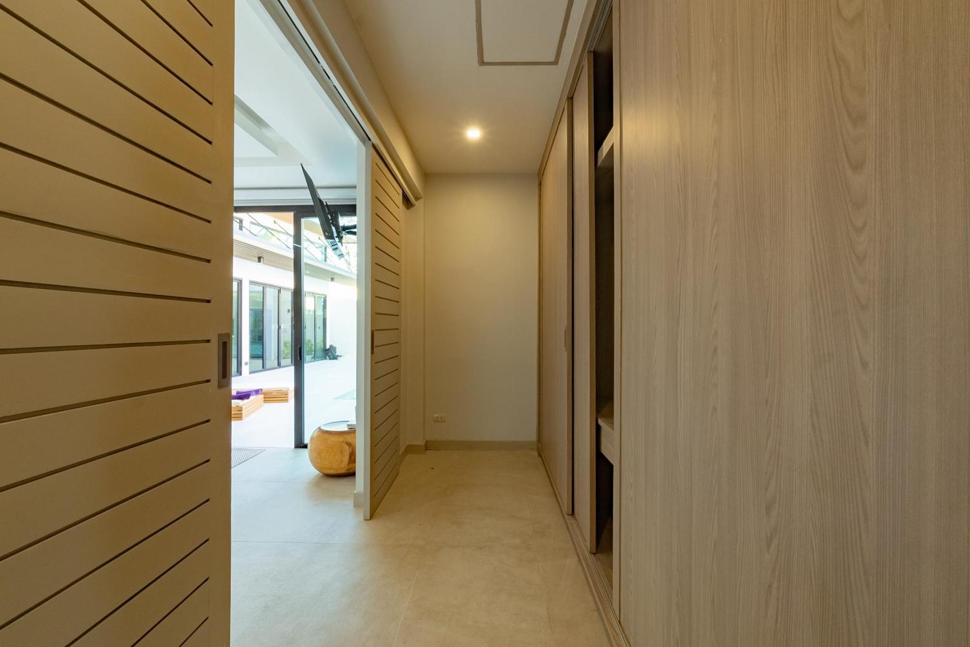 Fully Renovated Pool 4br Bangtao And Layan In Cheong Thalea, Phuket