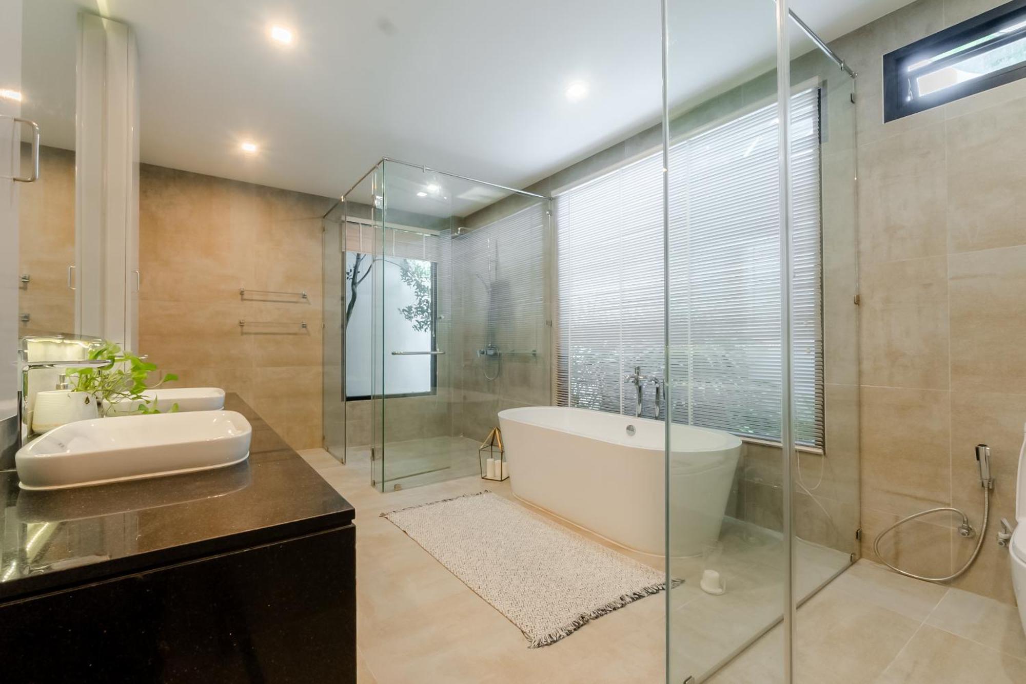 Fully Renovated Pool 4br Bangtao And Layan In Cheong Thalea, Villa *