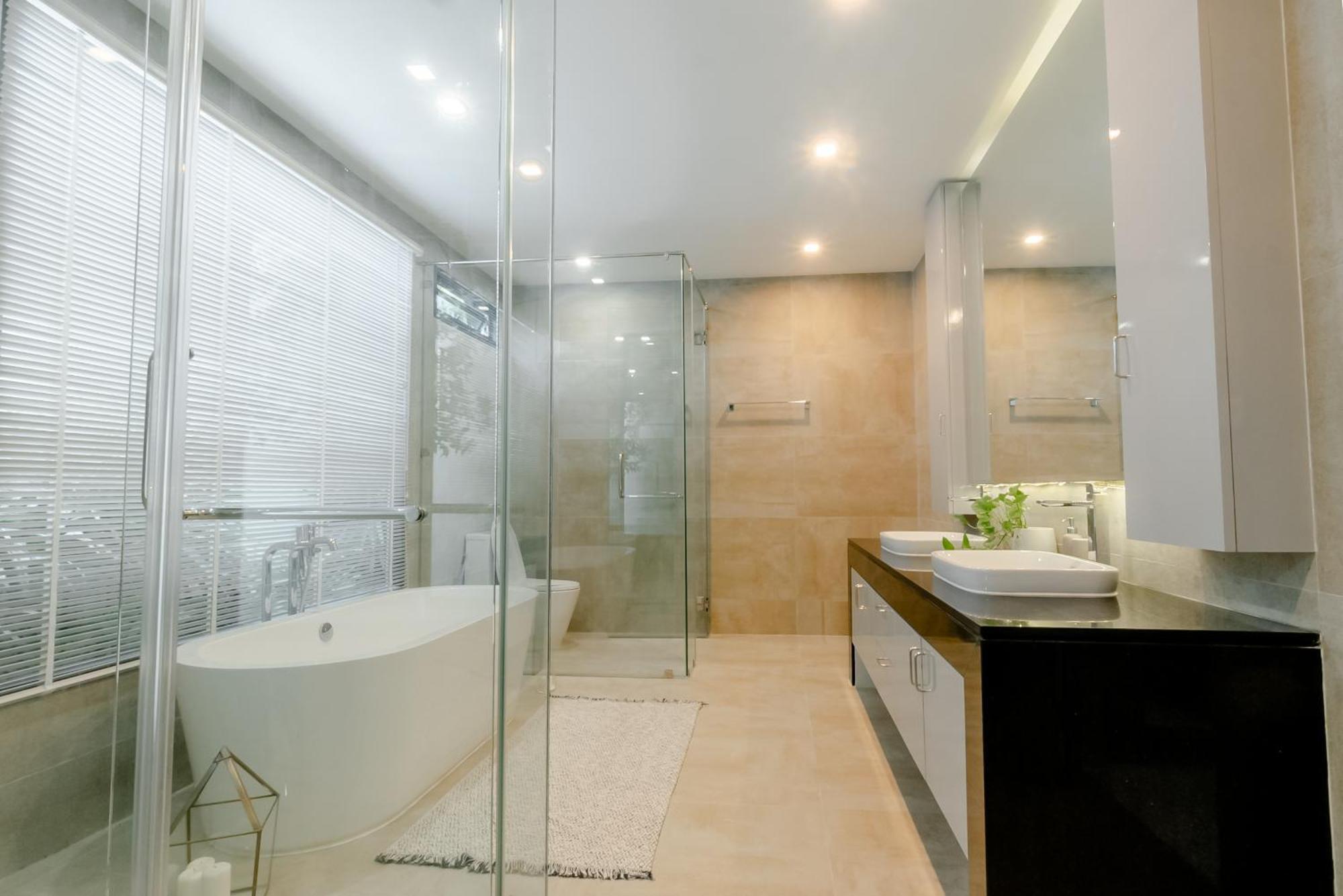 Villa Fully Renovated Pool 4br Bangtao And Layan In Cheong Thalea,