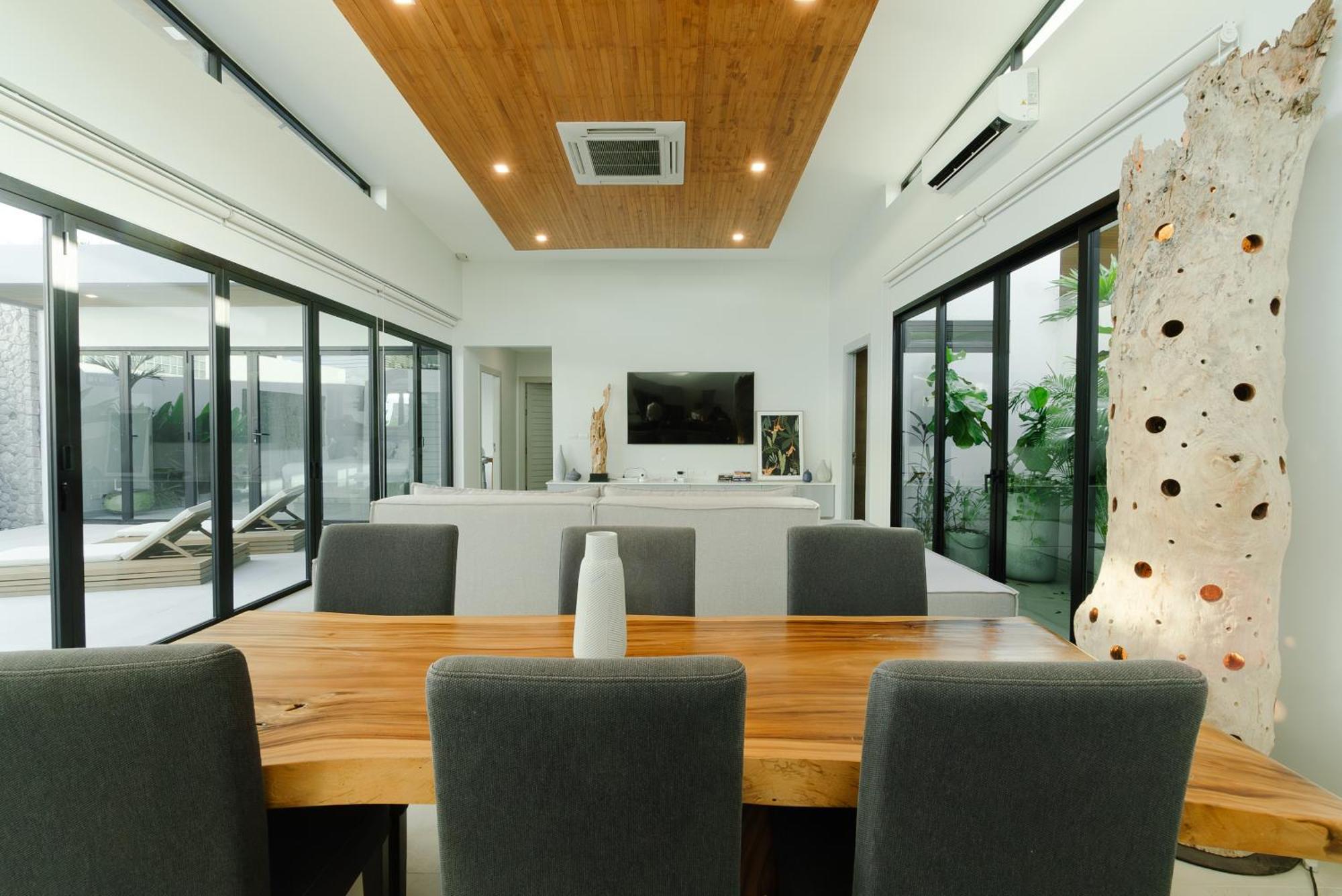 Fully Renovated Pool 4br Bangtao And Layan In Cheong Thalea, Villa *