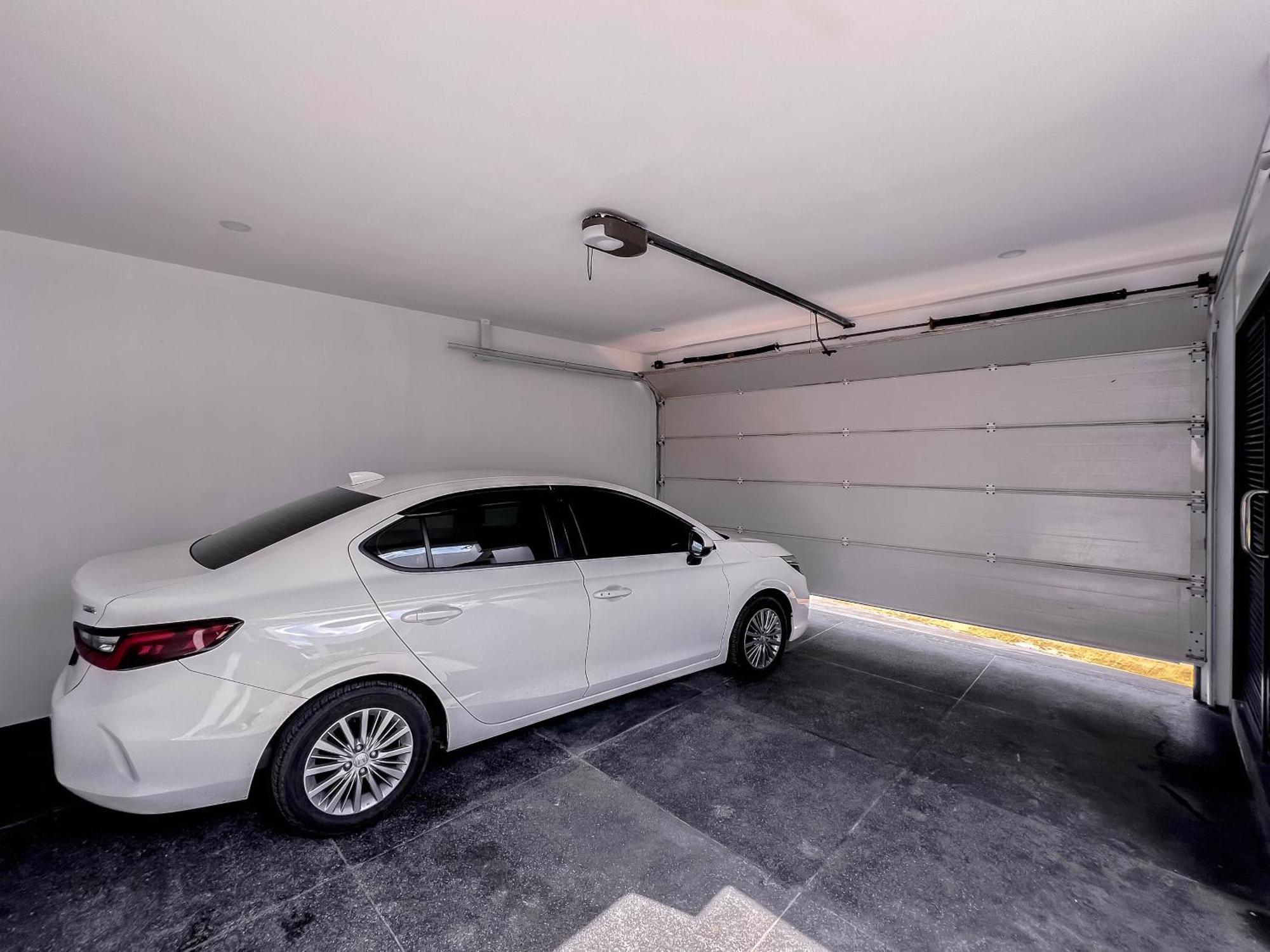 Fully Renovated Pool 4br Bangtao And Layan In Cheong Thalea, *