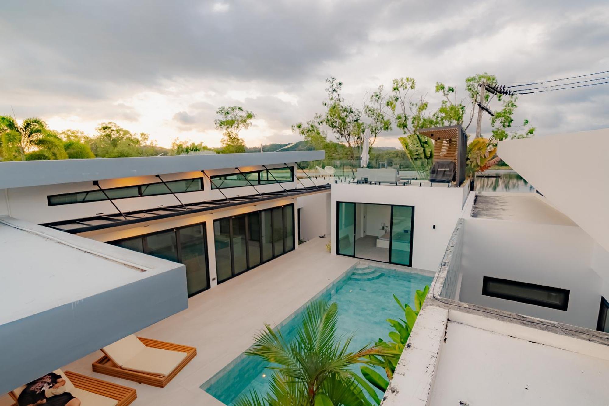 Fully Renovated Pool 4br Bangtao And Layan In Cheong Thalea, Phuket